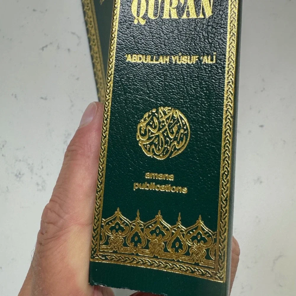Amana Publications The Meaning of the Holy Quran Abdullah Yusuf‎ Ali Green Gold